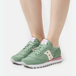Saucony Jazz Vintage Women’s Retro Sneakers Mint Green Suede Pink Lace Up Size 9